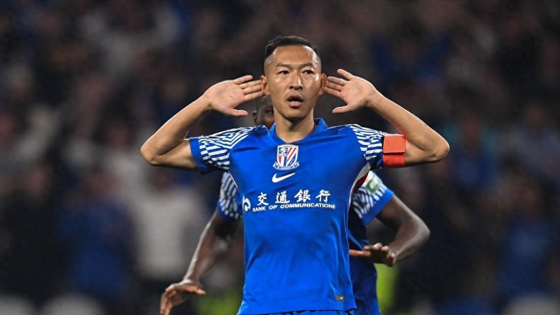 93分钟绝平，10人北京国安2-2逼平上海申花，连续2轮中超不败