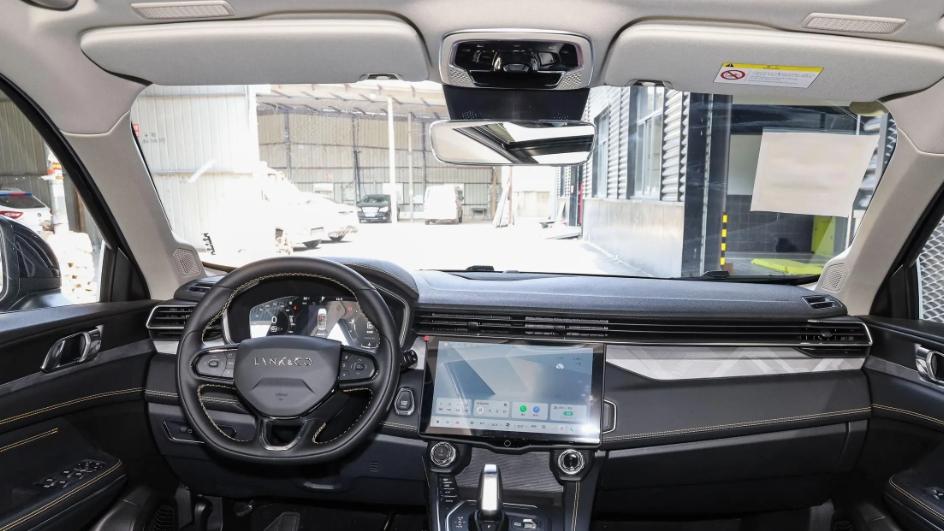 中保研最新碰撞测试：这3款15万级SUV安全超BBA？二胎家庭必看