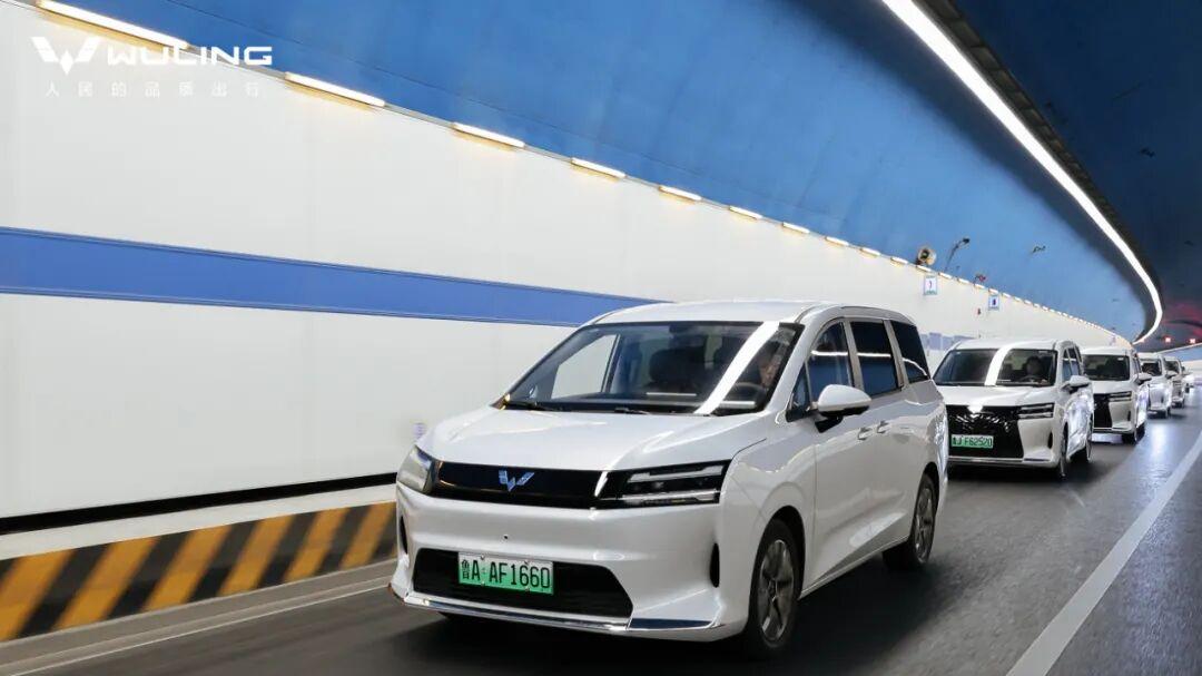 一车三动力，五菱星光730满足多元家庭出行需求