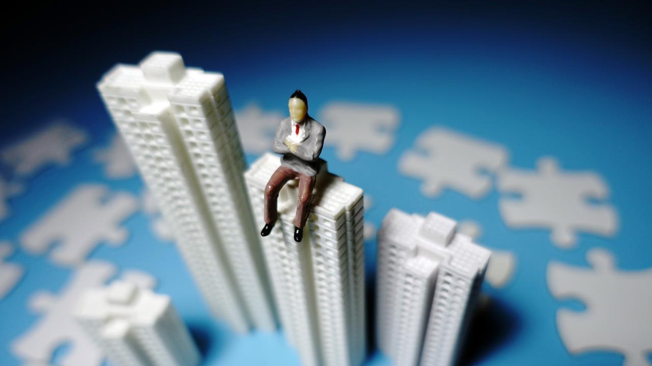 楼市洗牌加速，谁是房企的生存必选项？