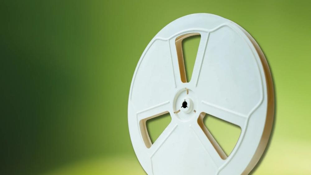 纸比塑料更环保：LED 新运输方案将二氧化碳排放量减少 80%