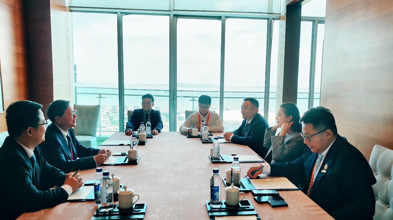 2025金砖国家新工业革命伙伴关系论坛厦门圆满闭幕，中外机构共寻金砖国际产融合作新路径