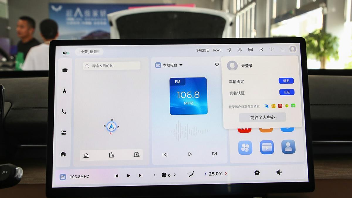 自带哄娃技能的五菱星光S，竟然是明星爸爸的心头好？