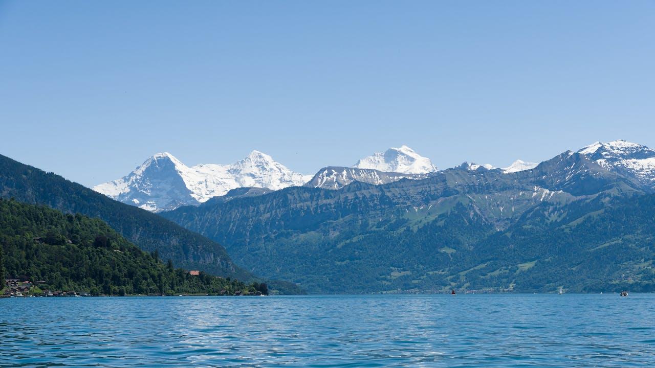 揭秘个人成长背后的生活的真相