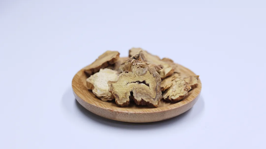 中风入经络，突然口眼歪斜、舌头僵硬，一个奇效良方，治标又治本