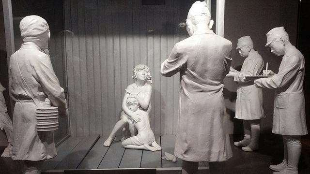 女子大闹731陈列馆后续：画面曝光！女子口音指向两广，网友炸锅