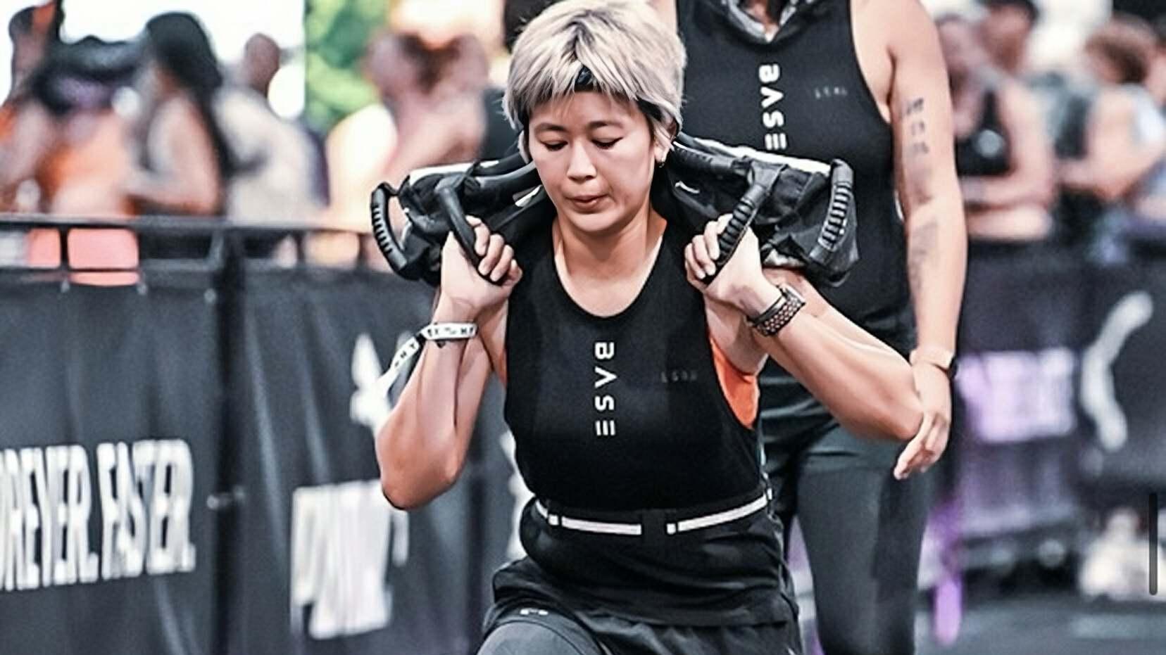 香港知名女星退圈移民新西兰，全身肌肉甜美不再，网友直呼不敢认