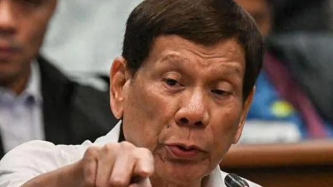 菲律宾前总统狱中庆生引风暴 ， 马科斯政府陷主权与民意夹击