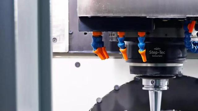 工业明珠：国产五轴联动“工业母机”