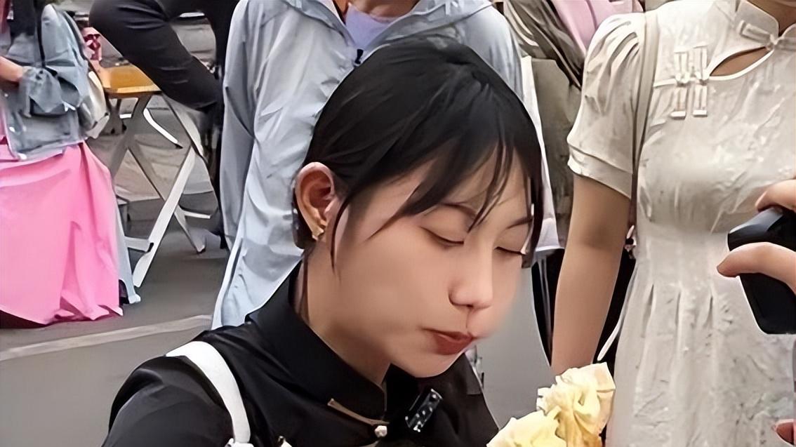 自取其辱？吴半饱去日本参加大胃王比赛，吃播骗局可能要被揭晓了