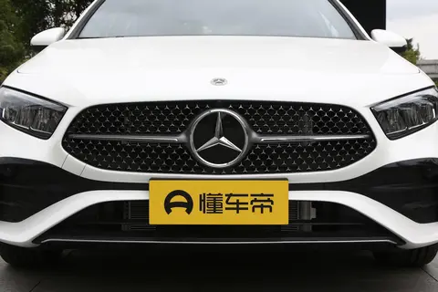 2025款奔驰A级选购指南 两款配置怎选？配置解析/选购推荐/优缺点