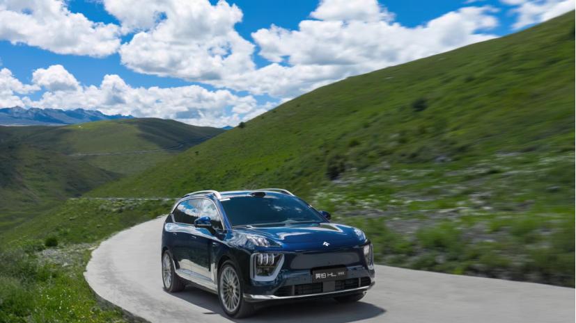 千公里国道实测！昊铂HL满电续航打几分？补能方便吗？