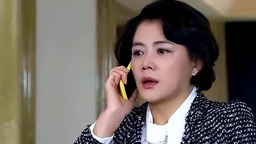 她是娱乐圈最悲情女星，资产被家人瓜分，猝死片场仅剩两万存款