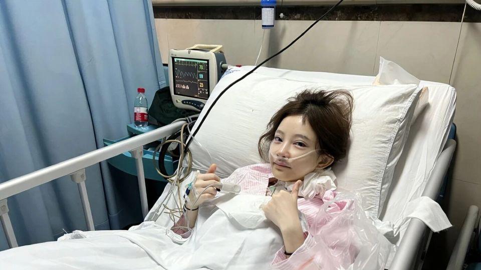 别等失去才懂！33岁冯提莫癌症复发，给拼命搞钱的年轻人提了个醒