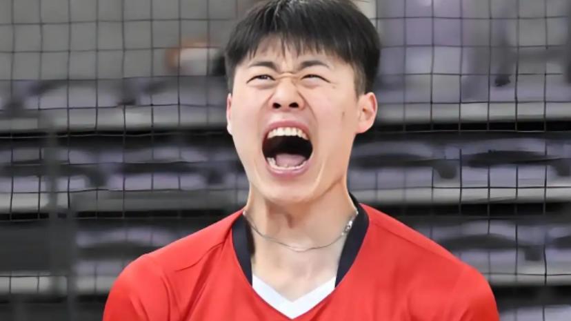 山东男排3比0横扫上海，带给对手赛季首败，全华班战胜双外援，李磊独砍22分全场最高，年轻小将与老将的