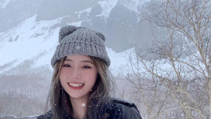 为什么毕业后聚会越来越少了？因为大家都明白一个道理：他人皆过客，人生到最后，一定是向内求
