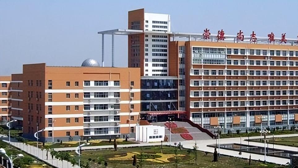 山西很可惜的1所高中，曾是全省排第一的名校，如今却辉煌不再