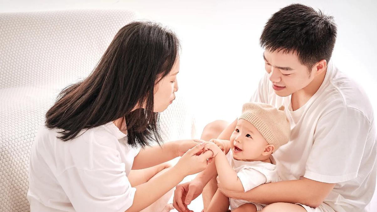 得知他已婚，她果断分手还帮原配维权：不做小三，也不纵容背叛