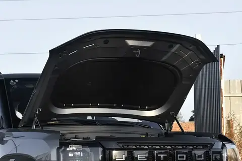 1.5T插混方盒子来了，它真能兼顾城市舒适与轻度越野？