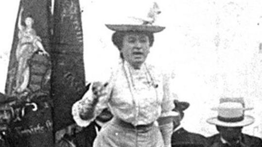 民主的国度，是如何走向极权与战争的？