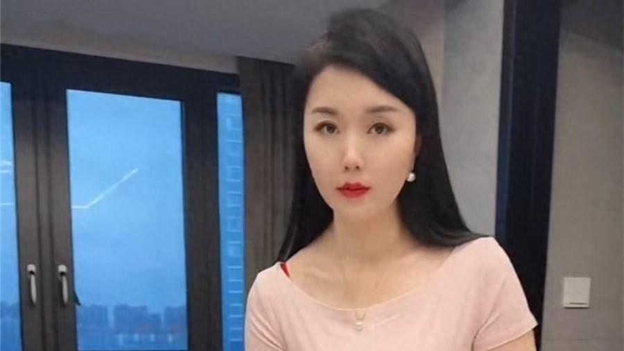 十年婚姻，白手起家，竟是夸奖的艺术？