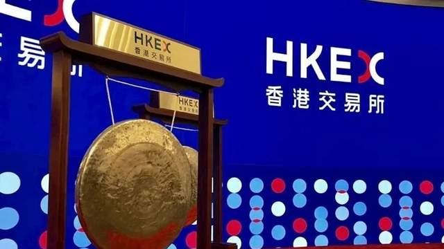 凌晨三点的上市敲门声：一位CFO与三本“内账”的生死博弈