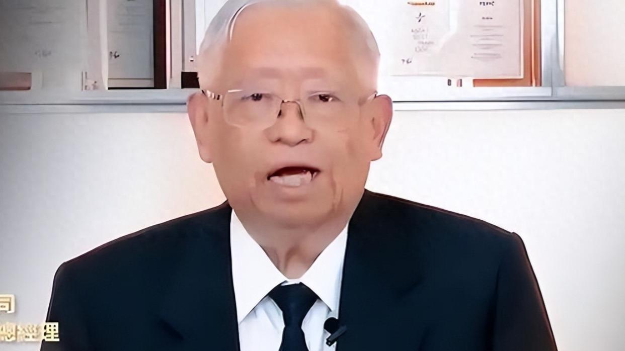 75岁芯片大佬潜逃美国！带核心技术机密，中国半导体经济警报拉响