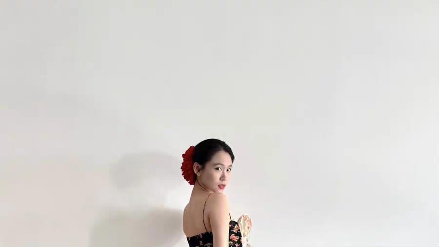 芷汀「花语」法式复古印花吊带连衣裙女气质修身显瘦长裙子