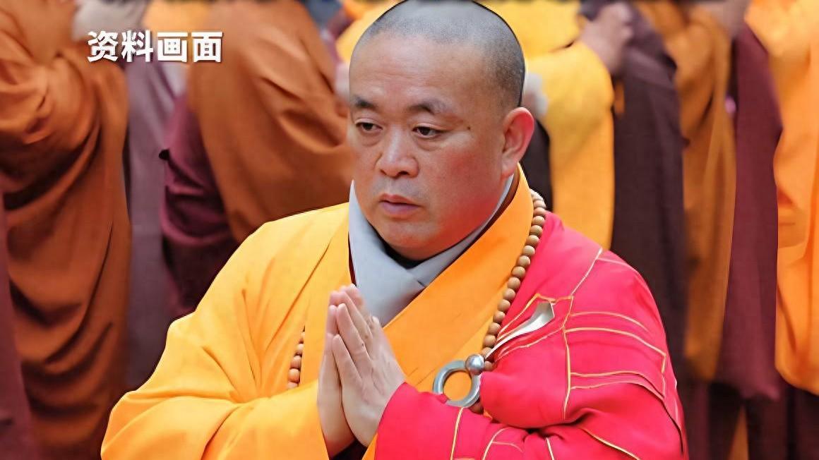 释永信被批捕！他的白发母亲住在安徽县城，老太太帮儿子隐瞒丑行