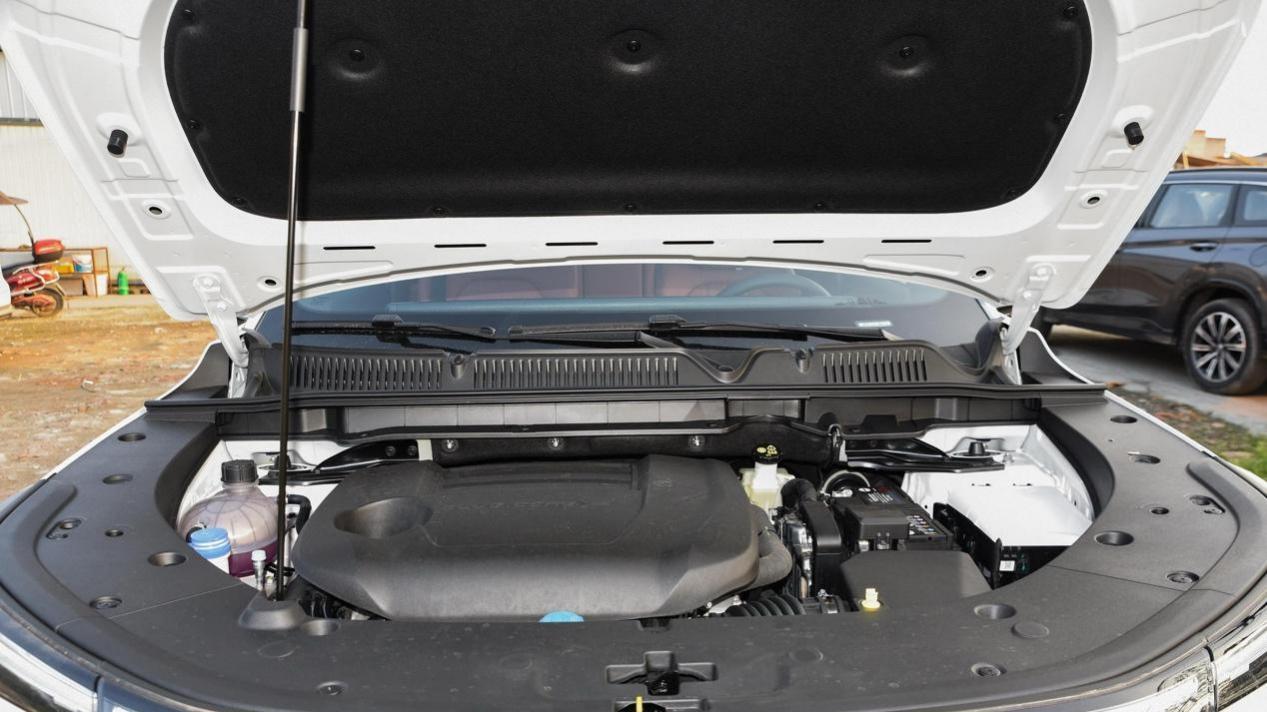 2.0T+爱信8AT，扭矩390·m，第四代CS75PLUS Ultra值得买吗？