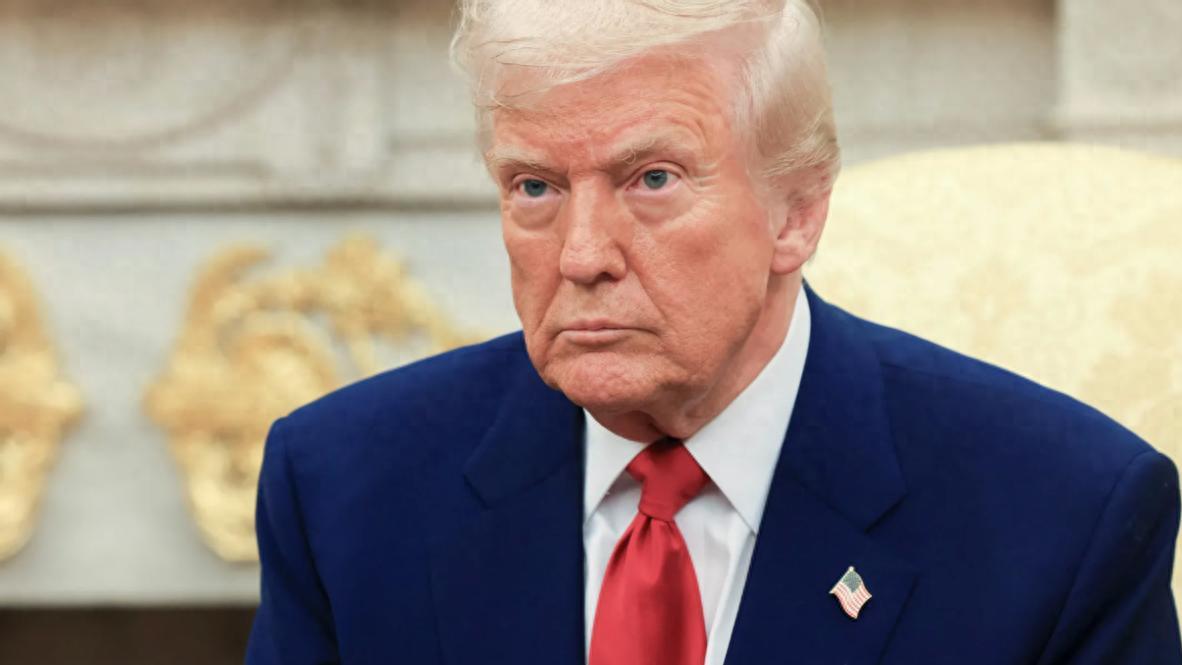 “人类行走的阴茎嫉妒案例”，老芒格对特朗普的刻画入木三分