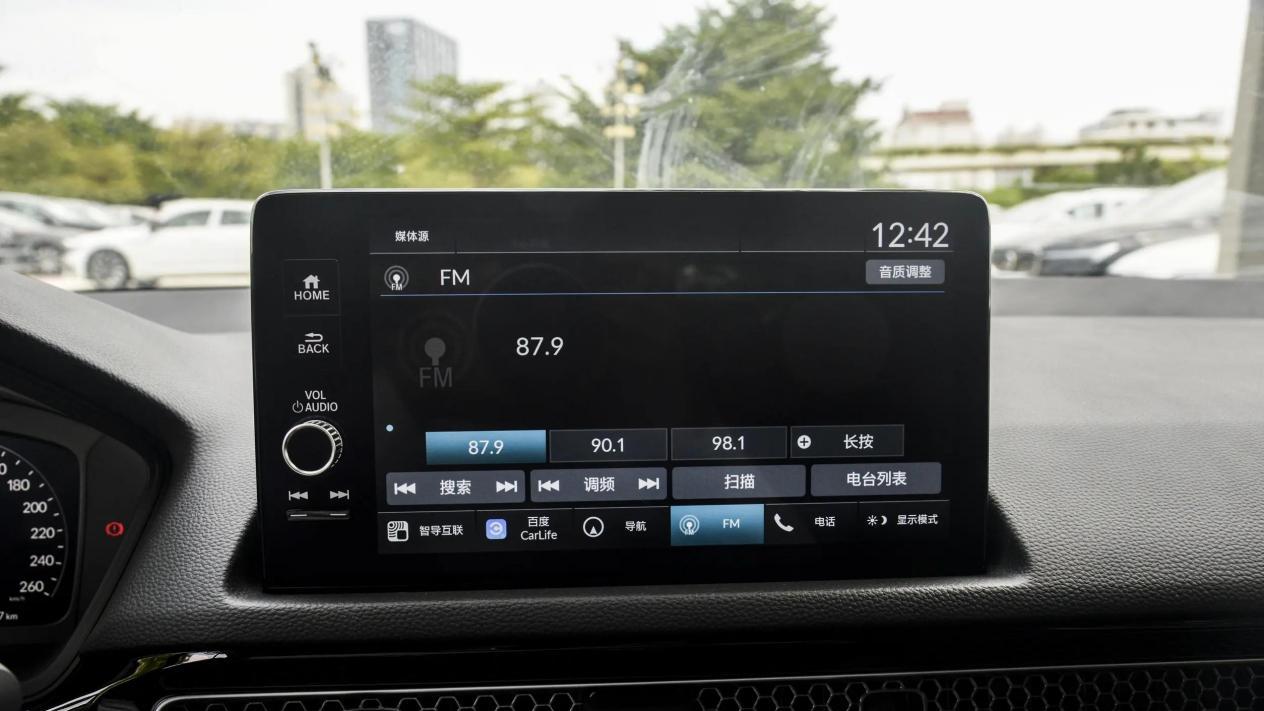 价格体系崩塌！合资A+级车跌至8.5万，油耗3.8升，还买国产电车？