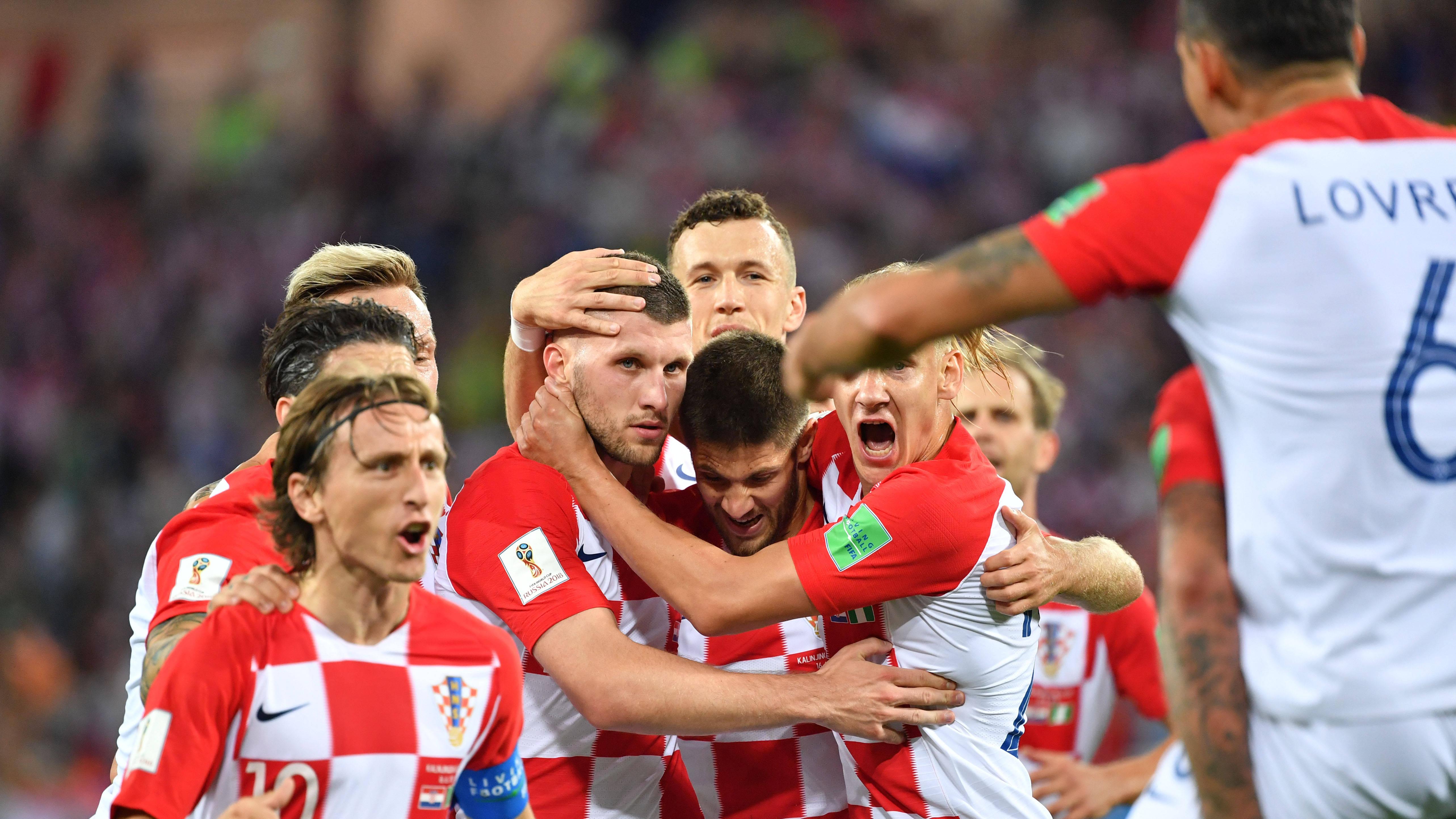 11月17日周一【今日足球推荐】4场足球赛事前瞻扫盘方向参考