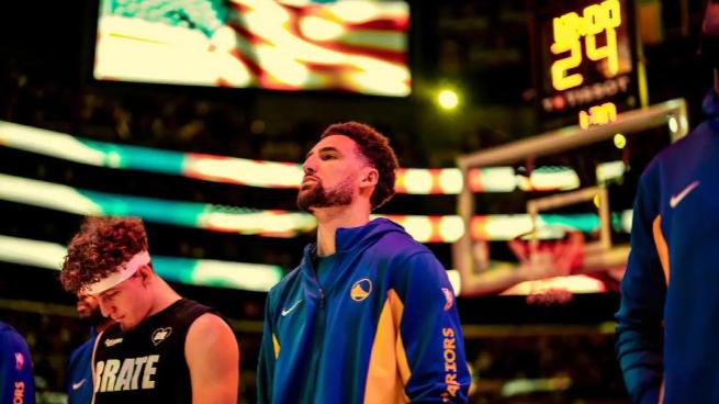 一鲸落万物生，不上场球队却更好，追梦格林会走汤普森老路吗