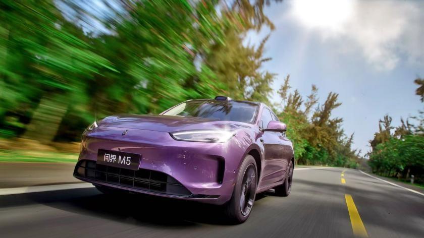 天生出色，全能实力！问界新M5 Ultra实力领衔20万级智能SUV