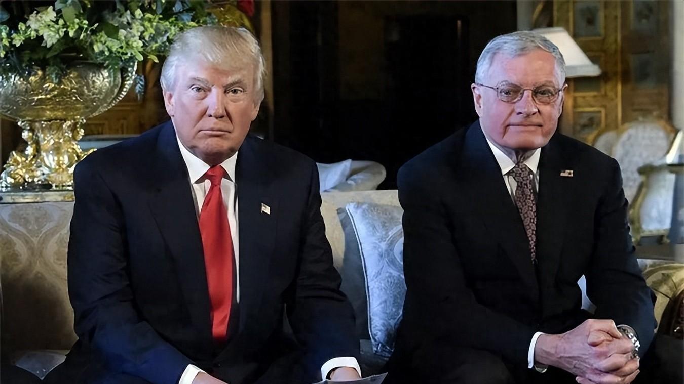 特朗普的俄乌赌局：泽连斯基的无奈，普京的算盘