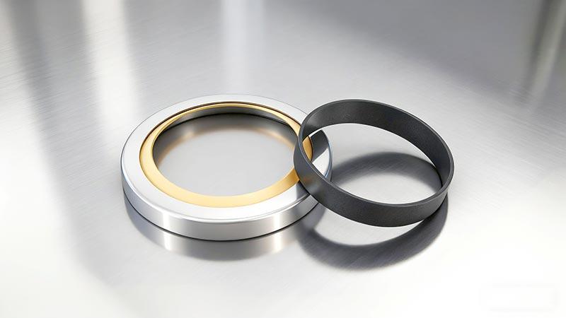 汽车泵阀系统采用带黄片不锈钢油封与NBR材料的密封方案！