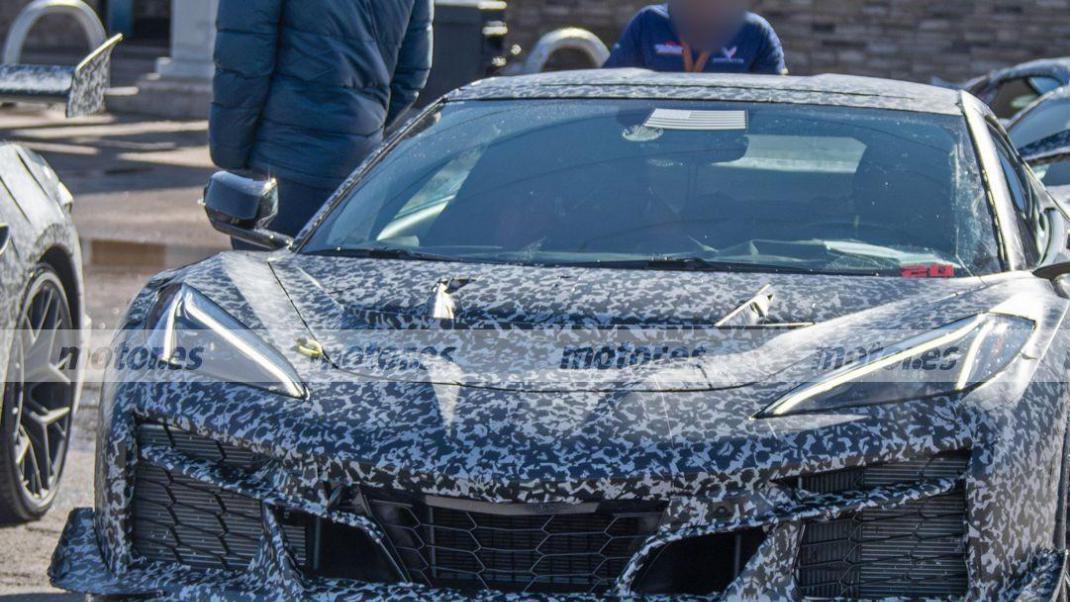 新车丨内饰或将有所改动，2026款科尔维特Zora最新谍照曝光