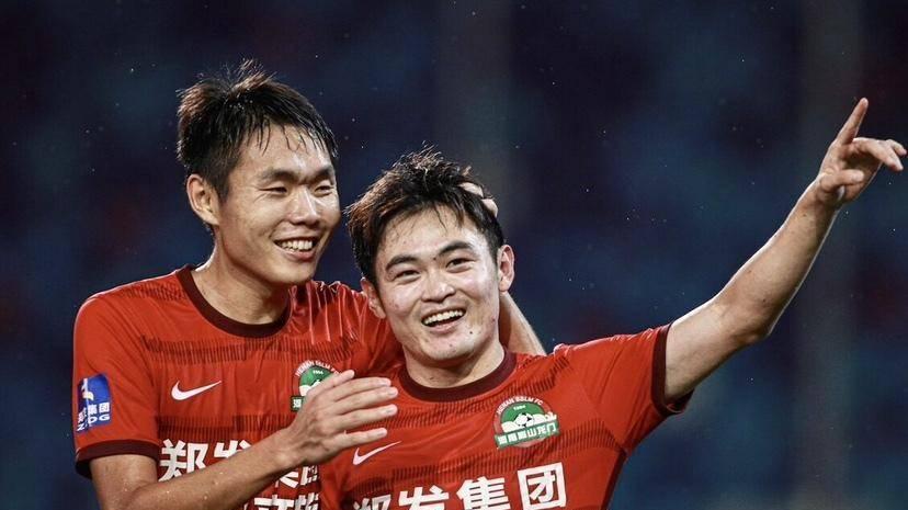 中超各俱乐部下赛季合同到期的“大鱼”，各队赶紧下手吧