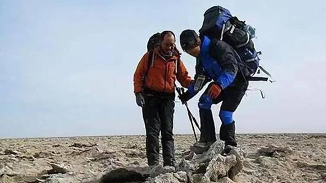 罗布泊惊现移动沙丘宫殿！探险队遭遇时空错乱，GPS显示唐代坐标