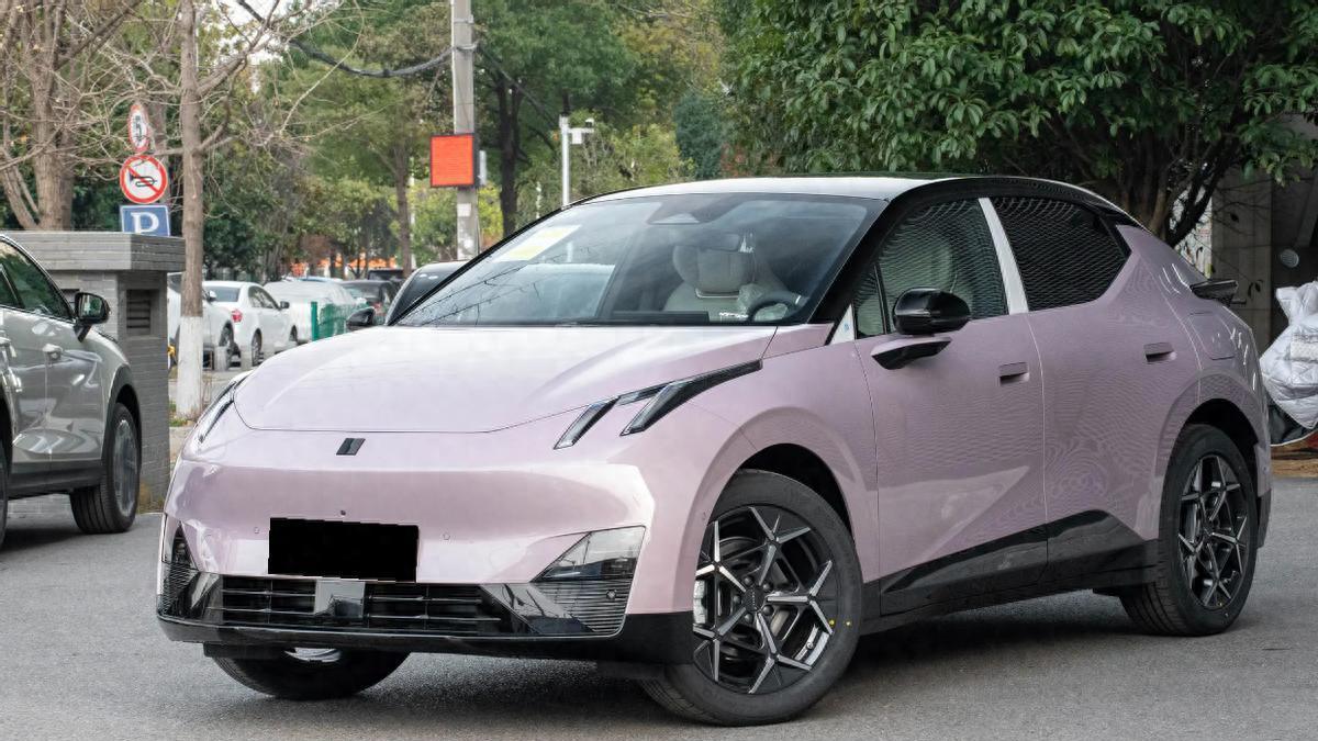 起步即高配，入门530km续航+250kW电机，这SUV还有原创设计