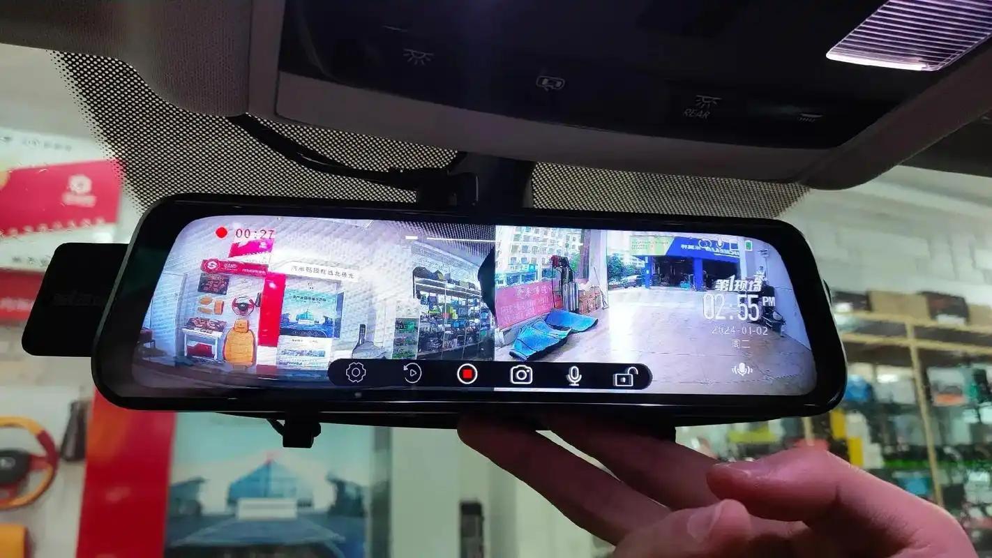 挑选行车记录仪需要注意什么？行车记录仪什么品牌的好用又实惠？