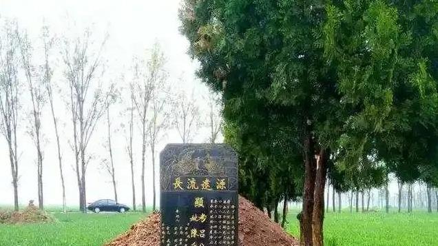 “新坟三年不立碑”是什么意思？新坟为何不能立碑？有何讲究？