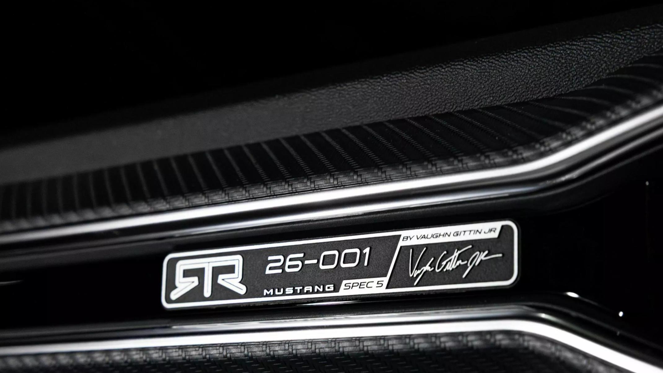 114万买台野马？RTR Spec 5告诉你什么叫“贵有贵的道理”