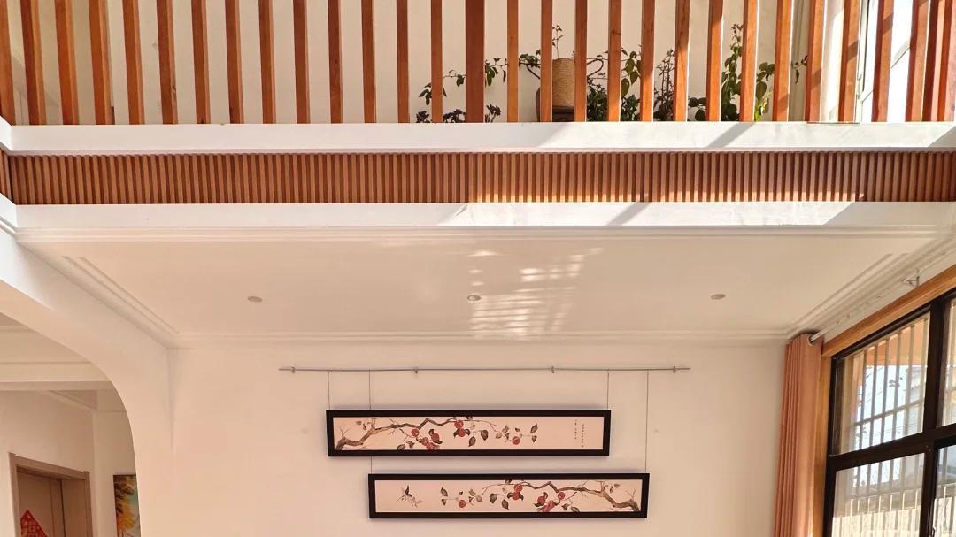 河南一户人家的自建房火了，挑空3层还带小院，那叫一个高级！