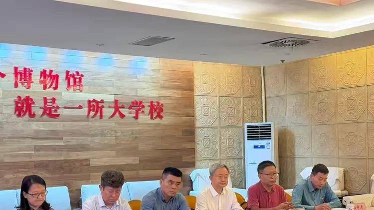 李醉委员出席西安市文物局赴大唐西市博物馆开展“我陪群众走流程”活动