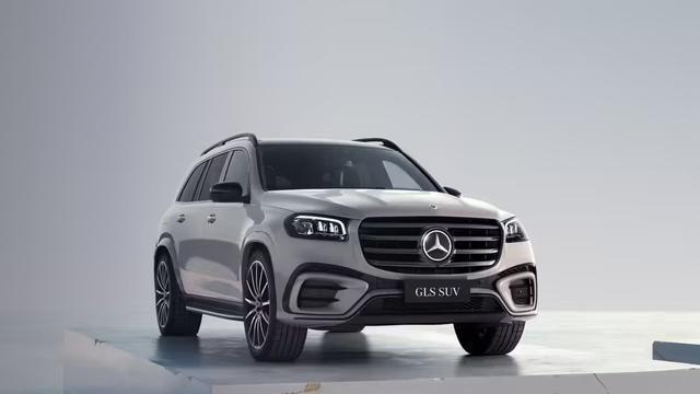 全新奔驰GLS 3.0T震撼登场，豪华配置再升级，这定价引热议