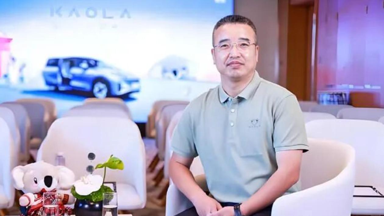 张国富的双品牌战略：极狐走量、享界向上的成功之道