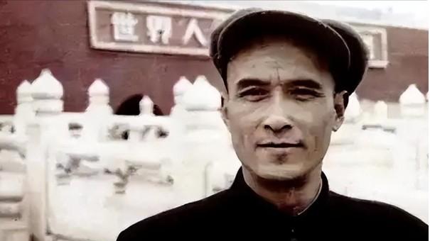 原来他已去世50年，离世前留给妻子200元，妻子于蓝为他守寡46年