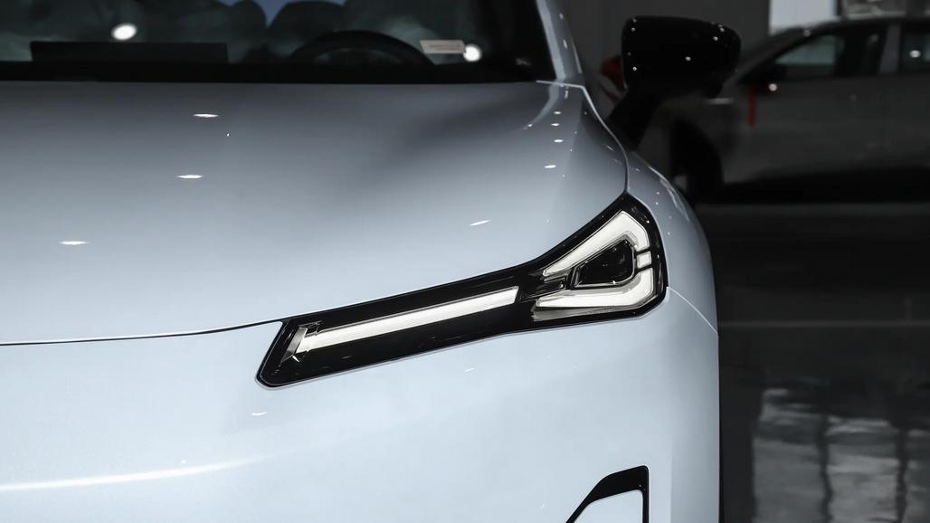 产品矩阵越发丰富，增程/纯电两种车型，26款深蓝S05能不能买？